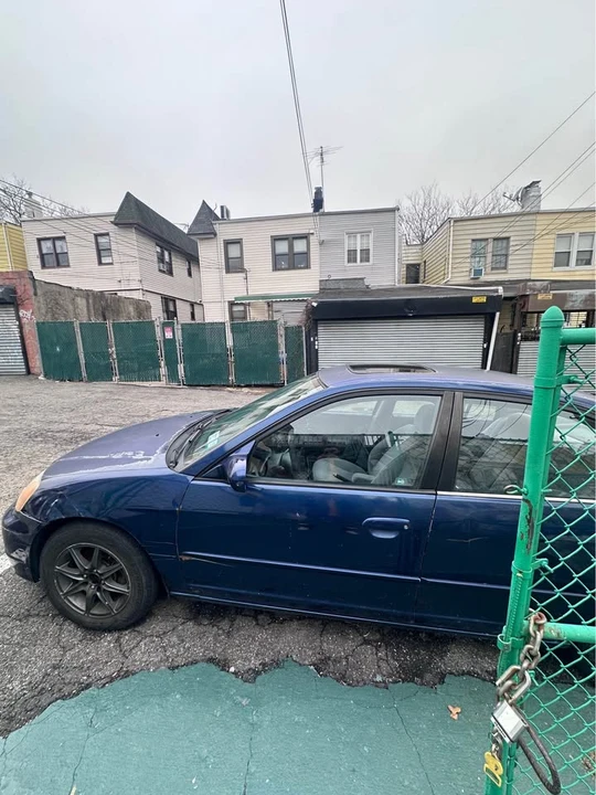 2001 Honda Civic 7th Gen - Image 2 of 8