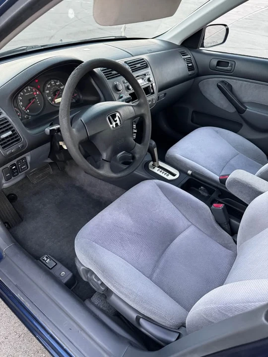 2001 Honda Civic 7th Gen - Image 2 of 12