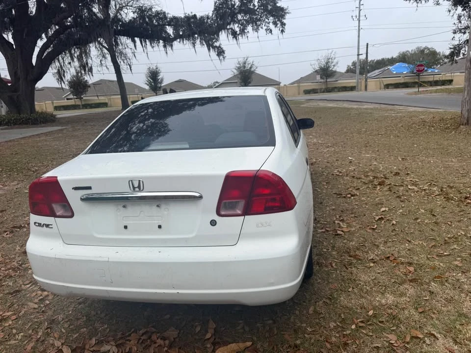 2001 Honda Civic 7th Gen - Image 2 of 4