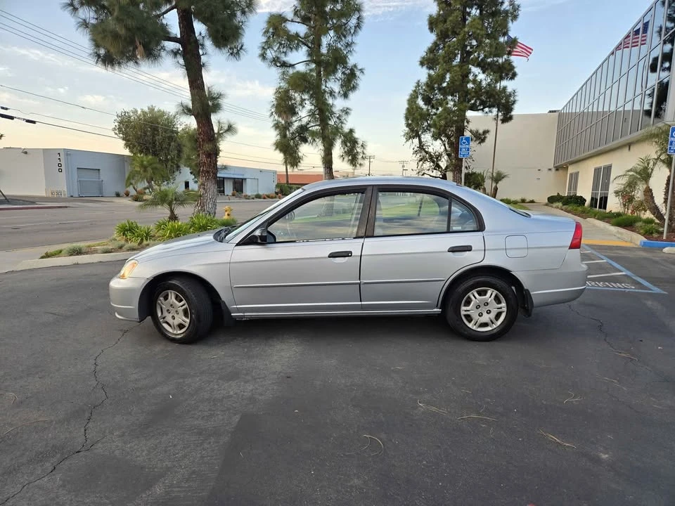 2001 Honda Civic 7th Gen - Image 3 of 12