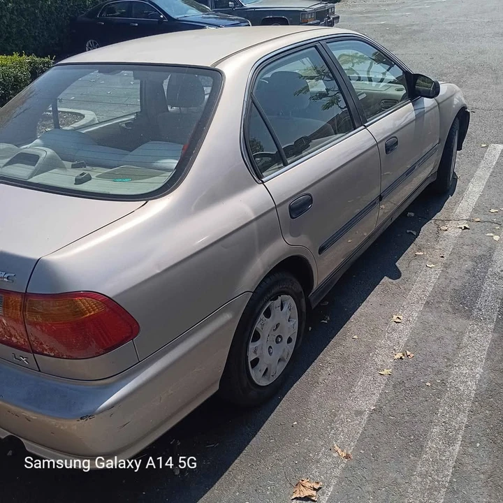 2001 Honda Civic 7th Gen - Image 4 of 11