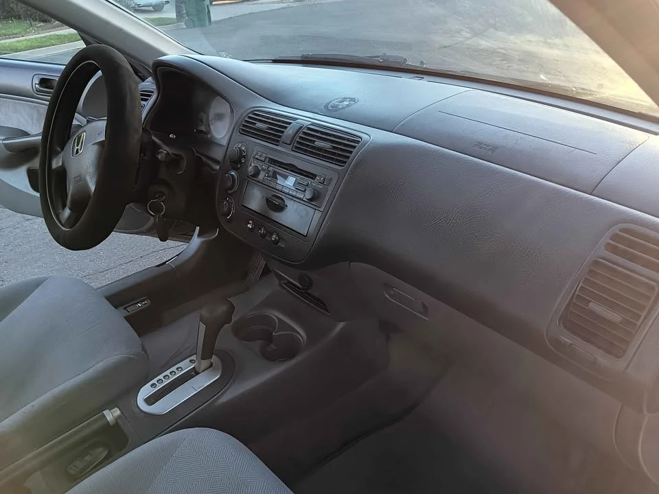2001 Honda Civic 7th Gen - Image 12 of 19
