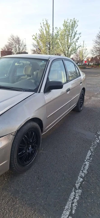 2001 Honda Civic 7th Gen - Image 2 of 6