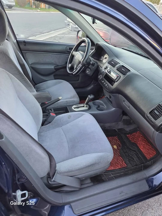 2001 Honda Civic 7th Gen - Image 7 of 13