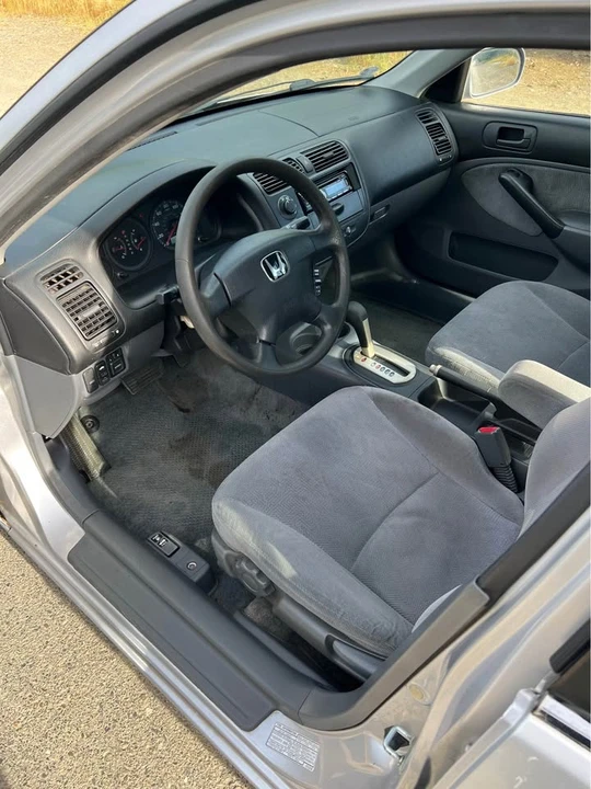 2001 Honda Civic 7th Gen - Image 8 of 10