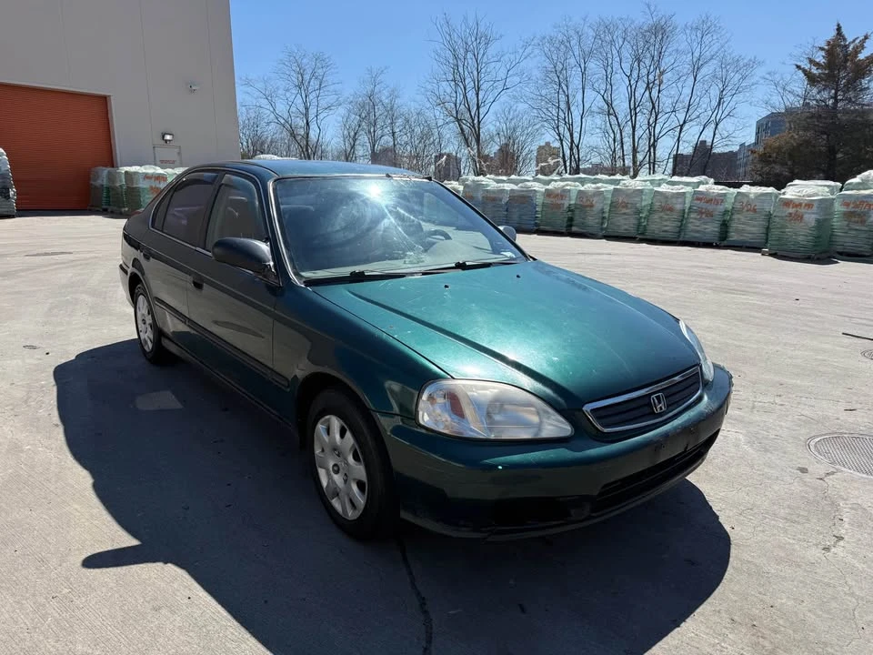 2001 Honda Civic 7th Gen - Image 2 of 9