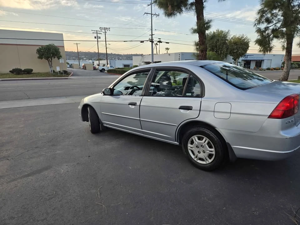 2001 Honda Civic 7th Gen - Image 4 of 12