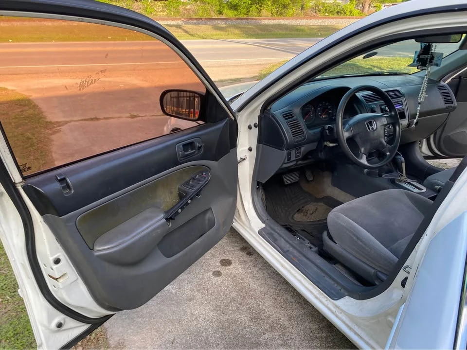 2001 Honda Civic 7th Gen - Image 5 of 11