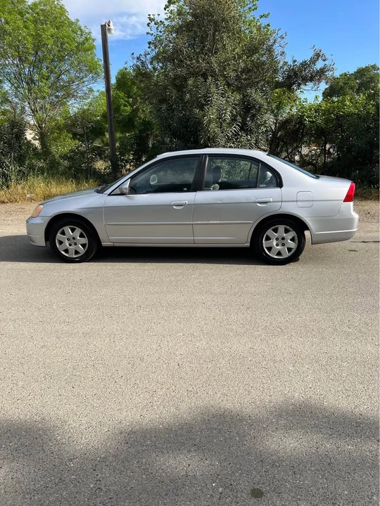 2001 Honda Civic 7th Gen - Image 6 of 10