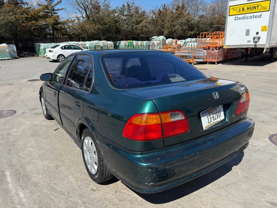 2001 Honda Civic 7th Gen - Image 4 of 9