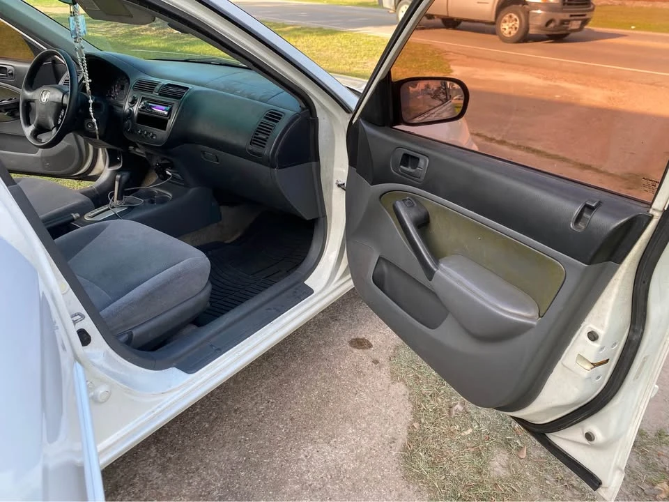 2001 Honda Civic 7th Gen - Image 6 of 11