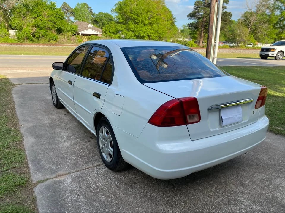 2001 Honda Civic 7th Gen - Image 4 of 11