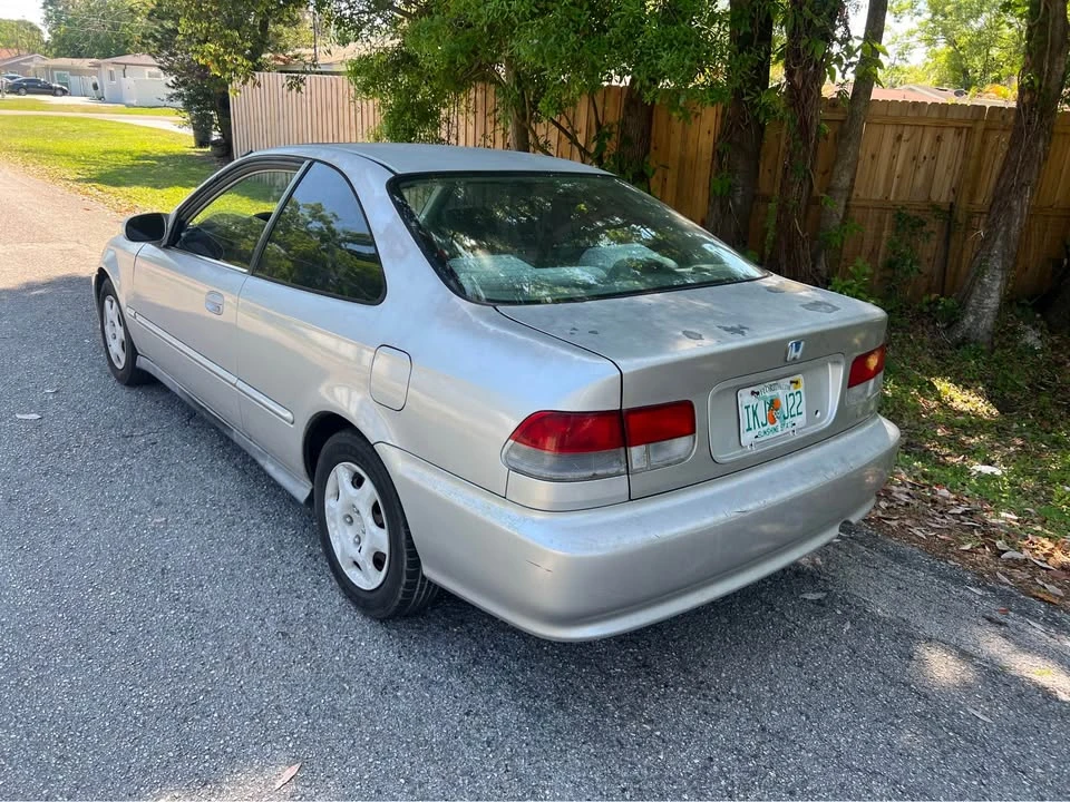 2001 Honda Civic 7th Gen - Image 5 of 10