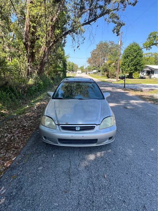 2001 Honda Civic 7th Gen - Image 8 of 10