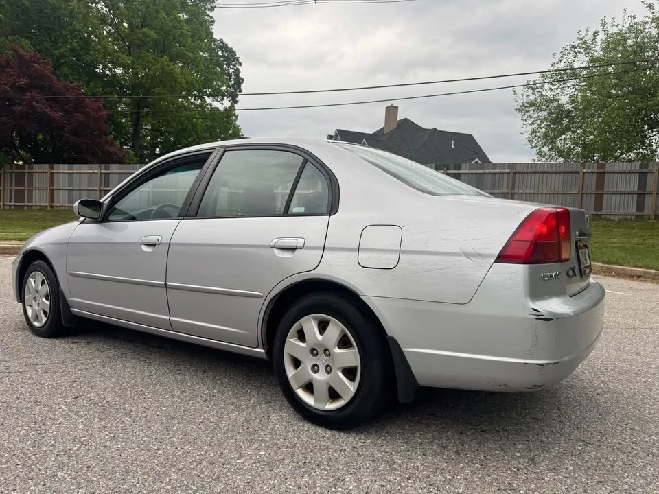 2001 Honda Civic 7th Gen - Image 2 of 8