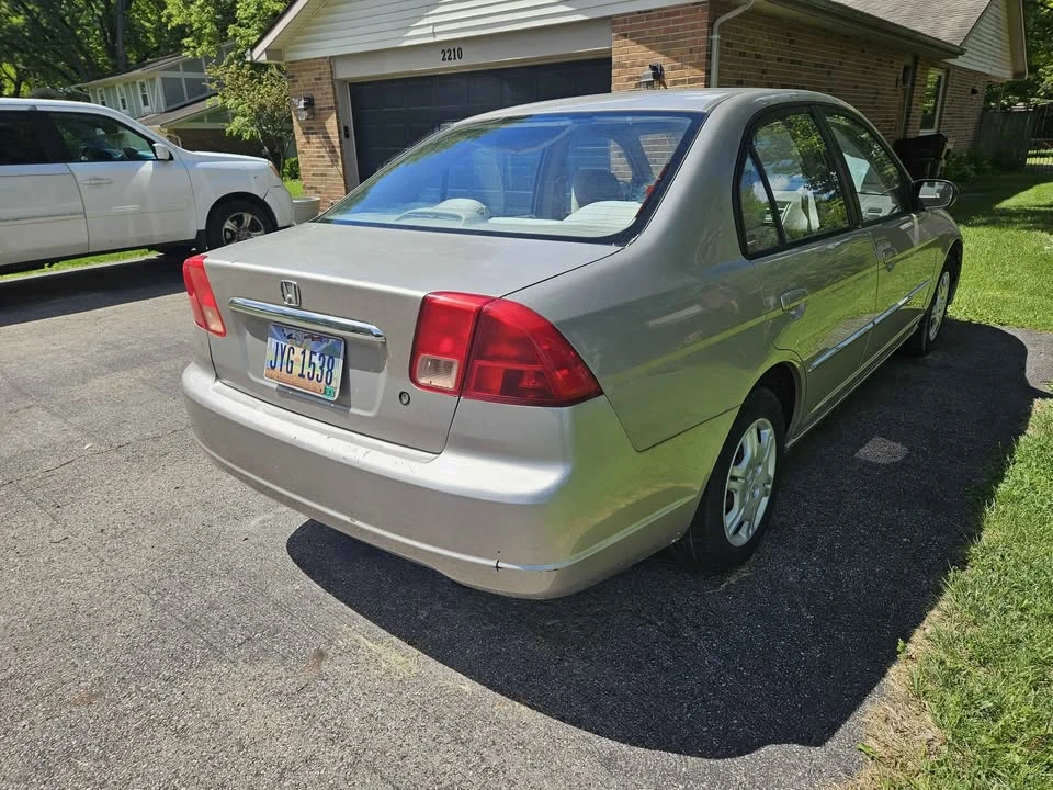 2001 Honda Civic 7th Gen - Image 3 of 5