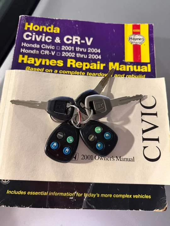 2001 Honda Civic 7th Gen - Image 11 of 12