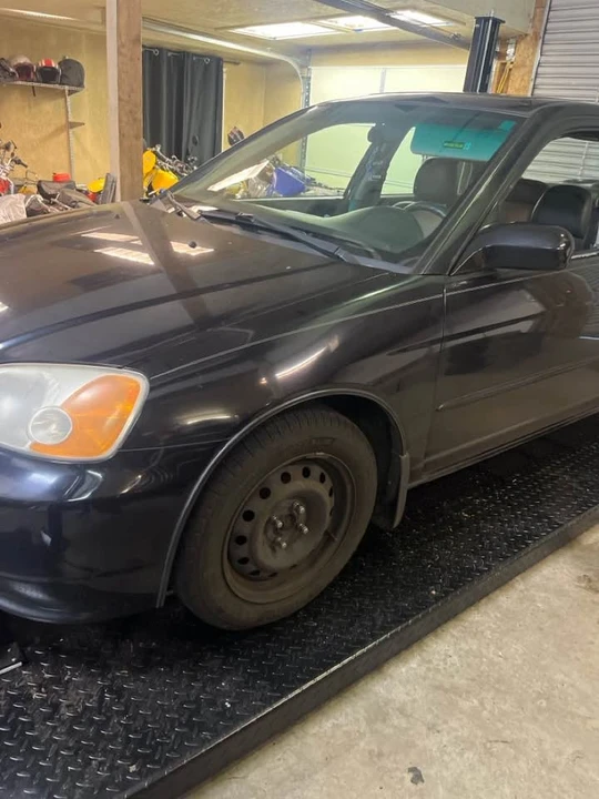 2001 Honda Civic 7th Gen - Image 10 of 13