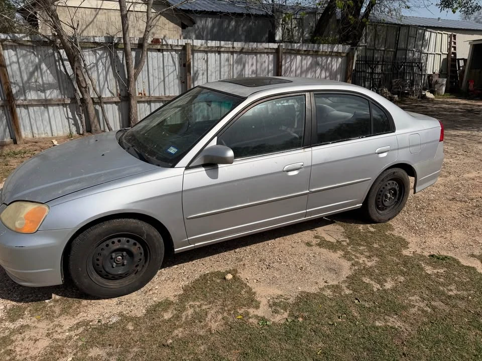 2001 Honda Civic 7th Gen - Image 3 of 10