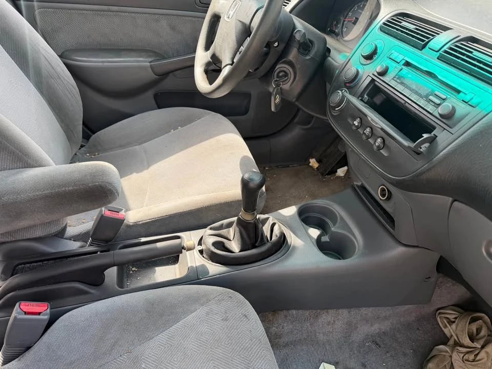 2001 Honda Civic 7th Gen - Image 8 of 10