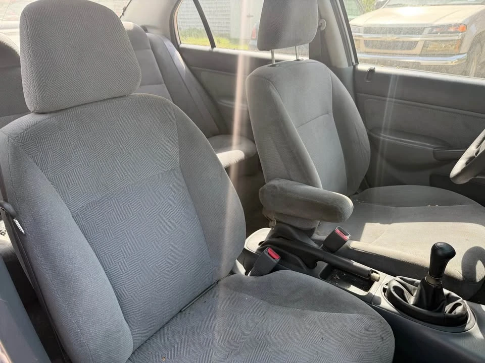 2001 Honda Civic 7th Gen - Image 6 of 10