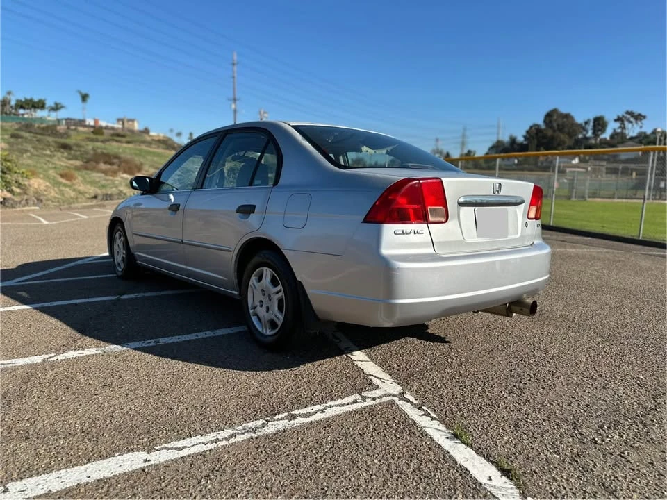 2001 Honda Civic 7th Gen - Image 4 of 12