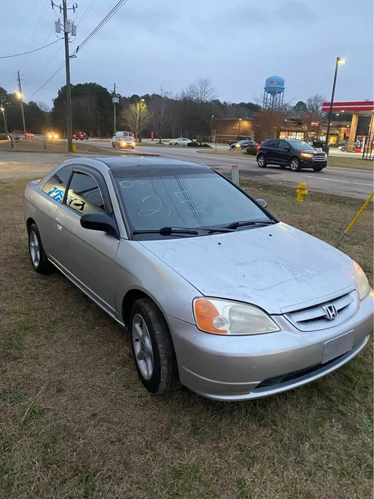 2001 Honda Civic 7th Gen - Image 2 of 11