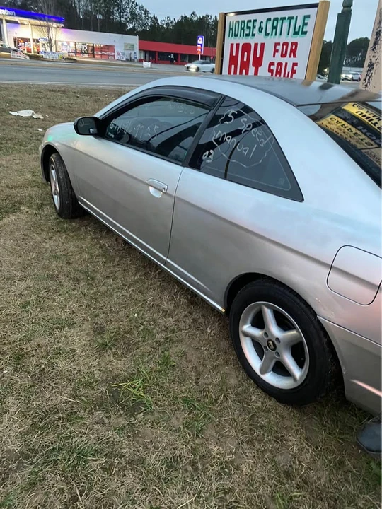 2001 Honda Civic 7th Gen - Image 6 of 11