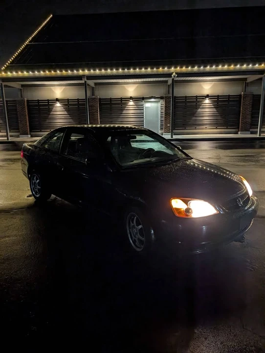2001 Honda Civic 7th Gen - Image 9 of 15