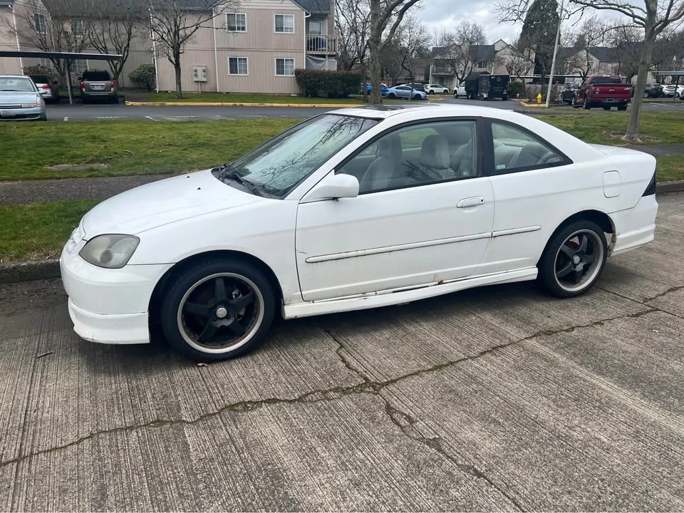 2001 Honda Civic 7th Gen - Image 3 of 4
