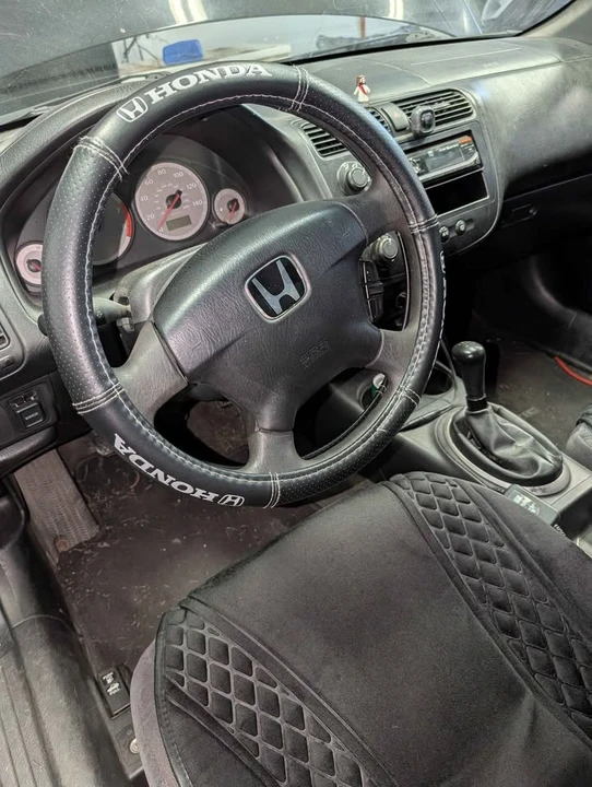 2001 Honda Civic 7th Gen - Image 12 of 15