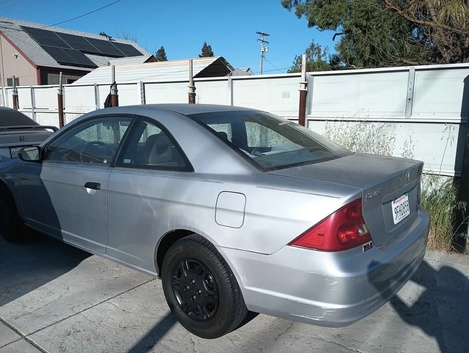 2001 Honda Civic 7th Gen - Image 3 of 5