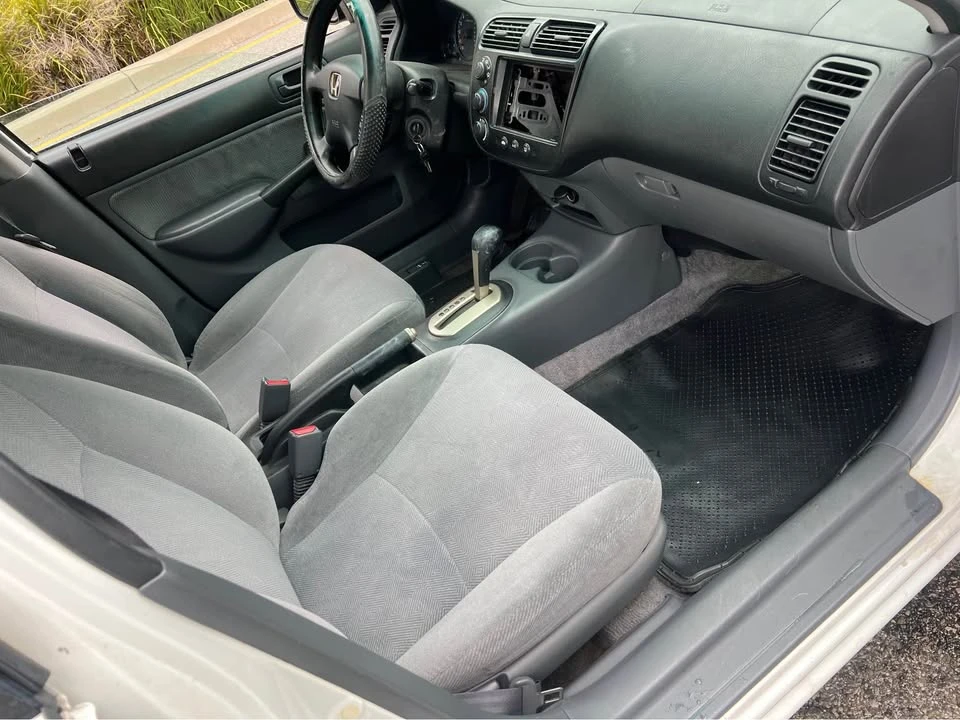 2001 Honda Civic 7th Gen - Image 5 of 8