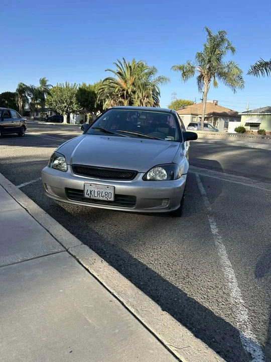 2001 Honda Civic 7th Gen - Image 2 of 14