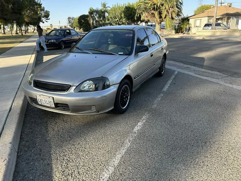 2001 Honda Civic 7th Gen - Image 5 of 14