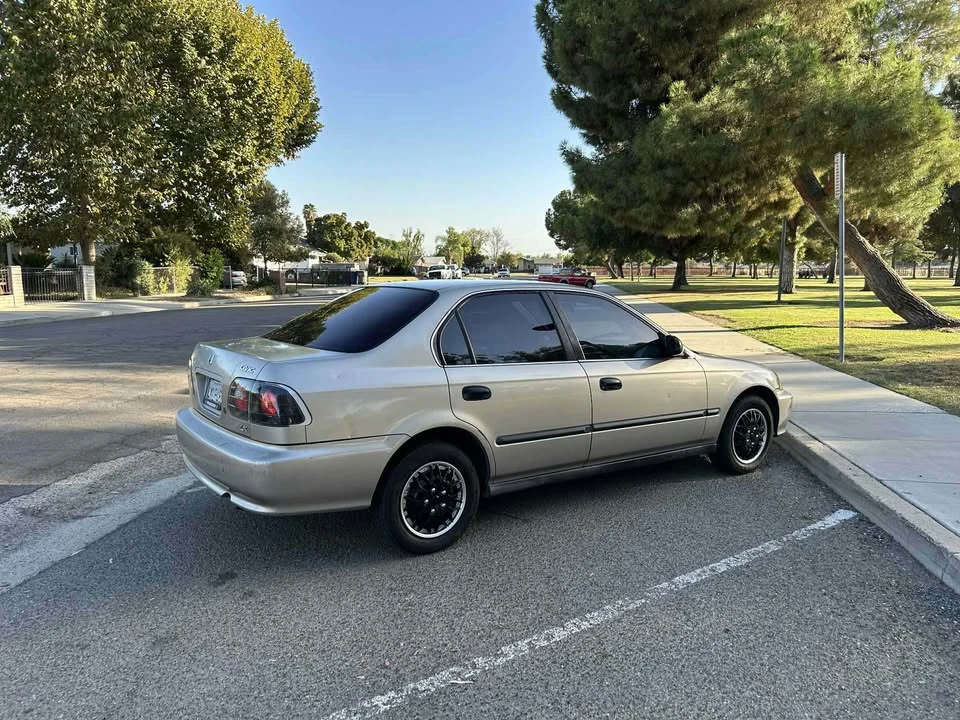 2001 Honda Civic 7th Gen - Image 8 of 14