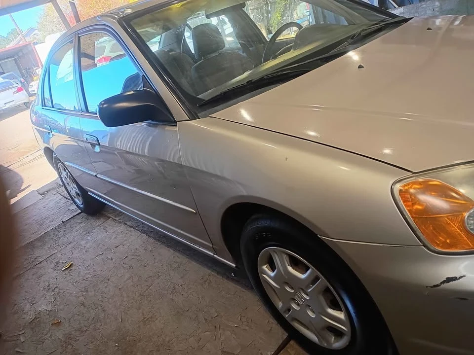 2001 Honda Civic 7th Gen - Image 3 of 5