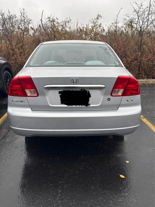 2001 Honda Civic 7th Gen - Image 4 of 12
