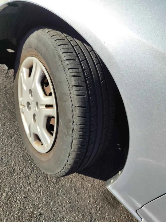 2001 Honda Civic 7th Gen - Image 9 of 10