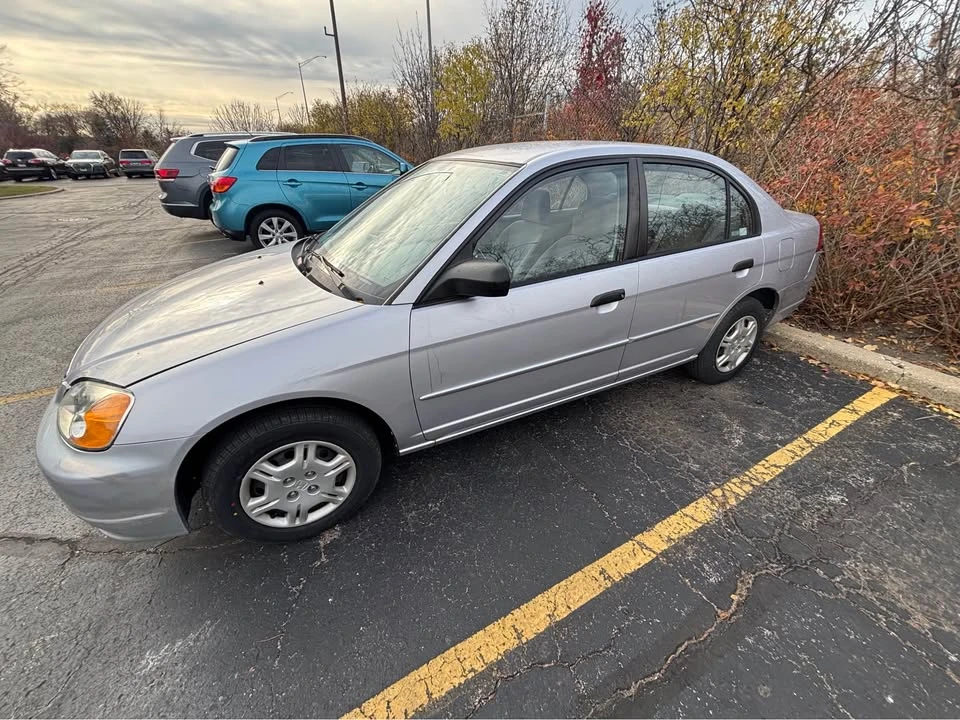 2001 Honda Civic 7th Gen - Image 3 of 12