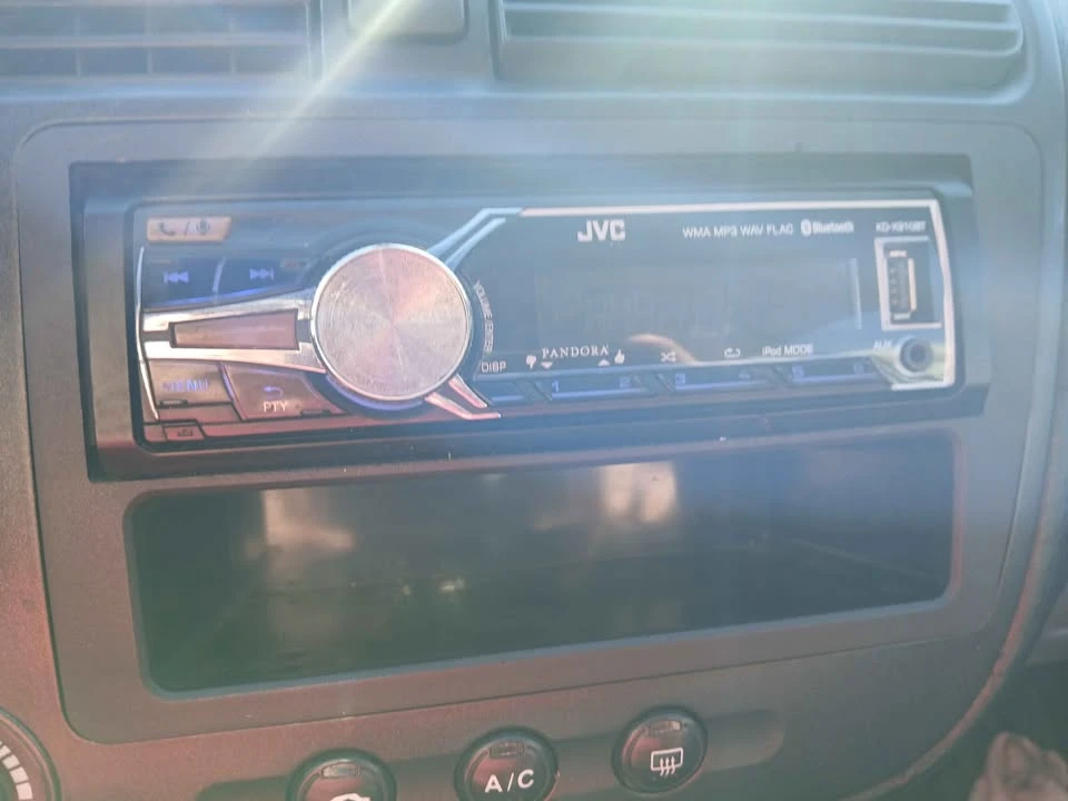 2001 Honda Civic 7th Gen - Image 11 of 15