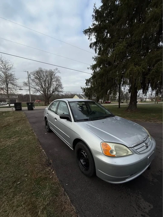 2001 Honda Civic 7th Gen - Image 4 of 11