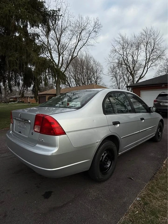 2001 Honda Civic 7th Gen - Image 6 of 11