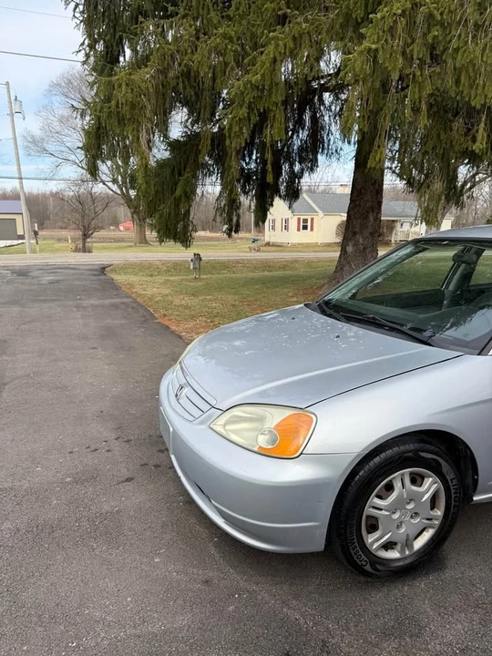 2001 Honda Civic 7th Gen - Image 10 of 11