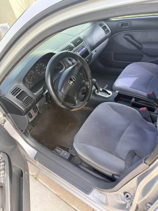 2001 Honda Civic 7th Gen - Image 6 of 8