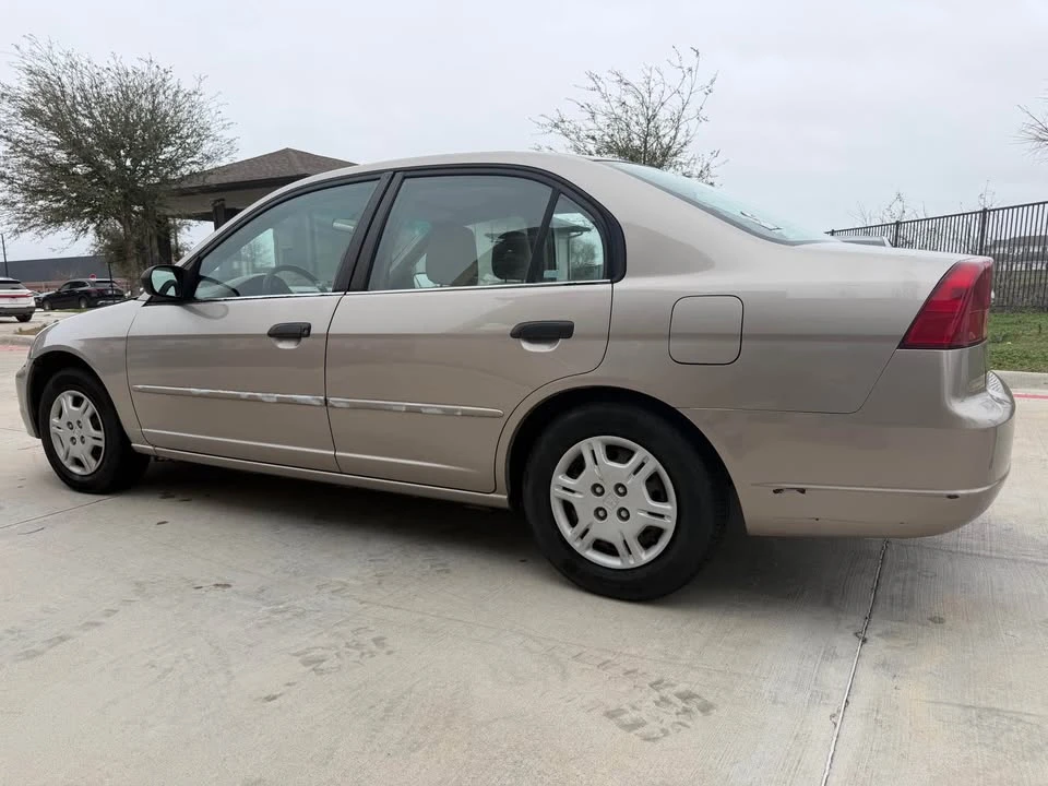 2001 Honda Civic 7th Gen - Image 3 of 8