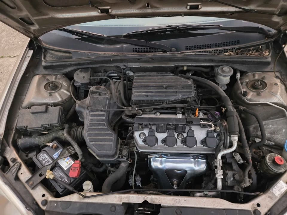 2001 Honda Civic 7th Gen - Image 3 of 4