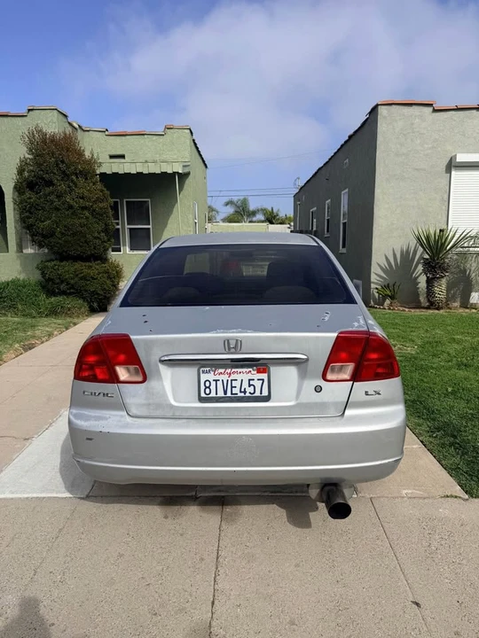 2001 Honda Civic 7th Gen - Image 3 of 8