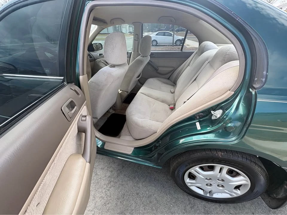 2001 Honda Civic 7th Gen - Image 11 of 19