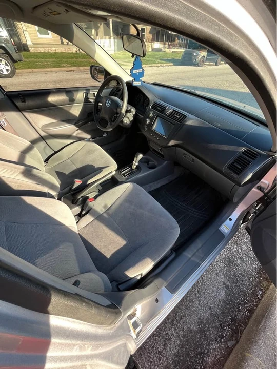 2001 Honda Civic 7th Gen - Image 3 of 8